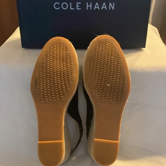 Women Wedge Heels Slings 8 B COLE HAAN Navy Blue Suede Tip!! - Picture 4 of 6